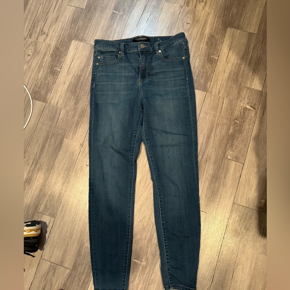 Liverpool light blue high rise ankle jeans